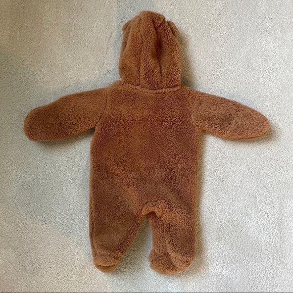 Carter’s Sherpa Winter Onesie Suit - Unisex - Picture 4 of 4